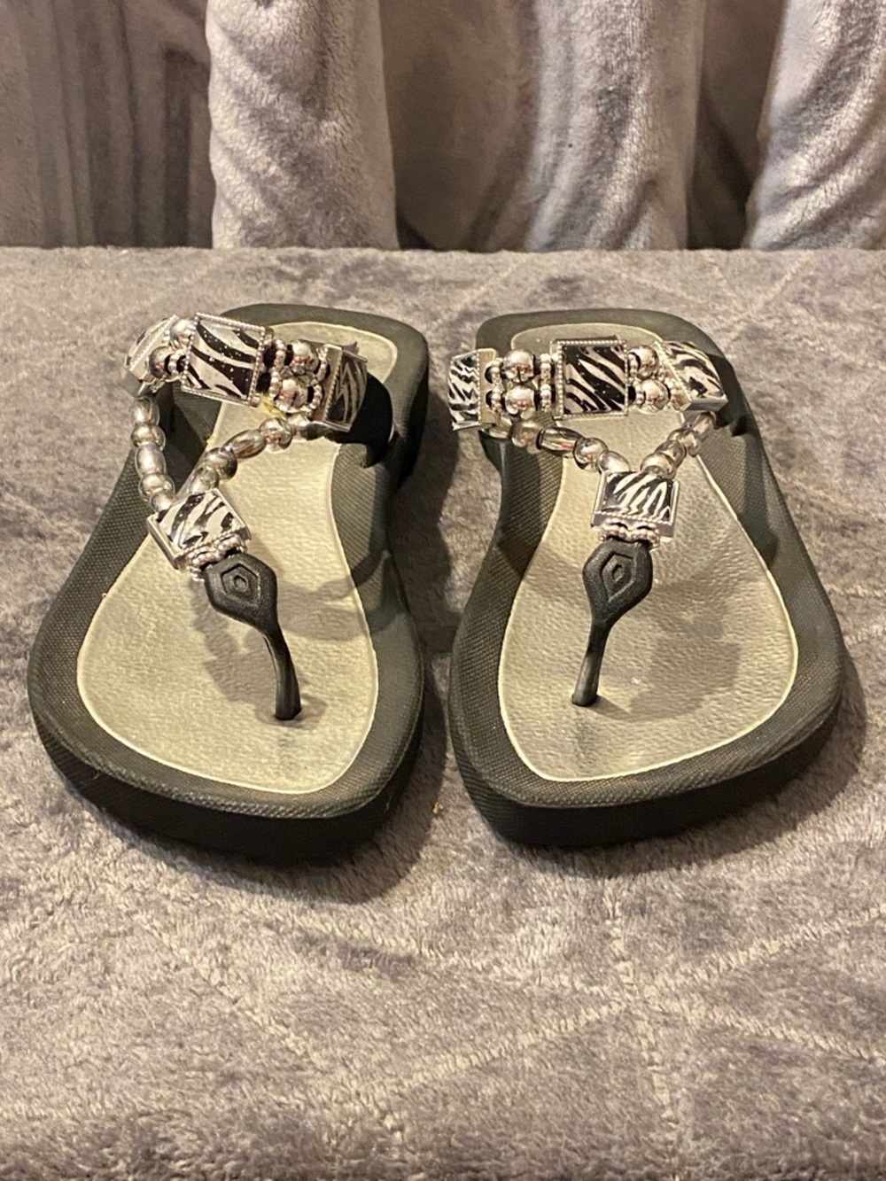 Beaded Zebra-Accent Thong Sandals - Black & Silver